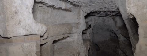 La via Flaminia, antica via consolare romana che collegava Roma a Rimini