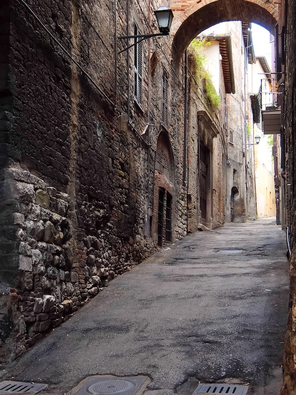 Perugia - via del centro storico Perugia - via del centro storico