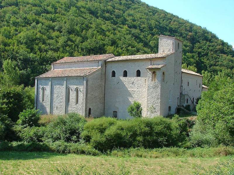 Abbazia di Sant’Emiliano di Congiuntoli Abbazia di Sant’Emiliano di Congiuntoli